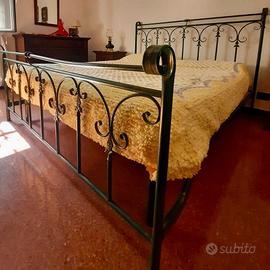letto in ferro battuto