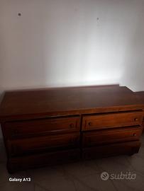 Cassettiera in legno