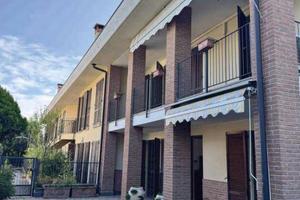 Immobile in asta di 216 m² con 4 locali e box auto