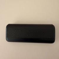 Iq0s con custodia ricarica in pelle