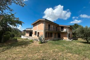 Fabbricato rustico in corso di costruzione