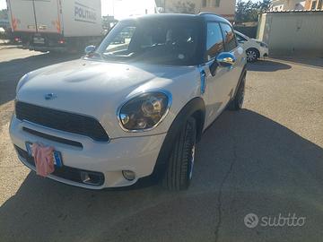 MINI  Countryman SD