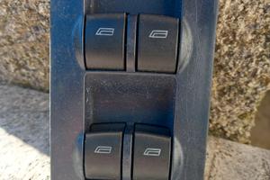 Pulsantiera  alzacristalli  per Audi a6 anno 2000