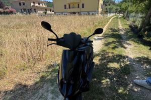 Malaguti f12 nero