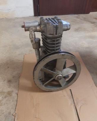 gruppo pompante compressore 