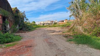 VENETICO MARINA capannone mq.4.000