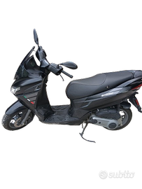 Scooter Aprilia SXR 50
