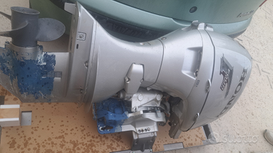 Motore fuoribordo honda four 40cv