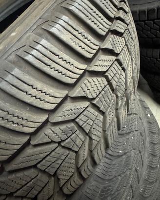 Gomme  pneumatici varie misure e cerchi ruota