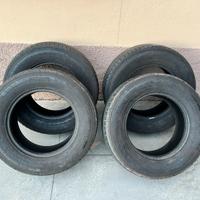 4 pneumatici pirelli 235/65 r 16