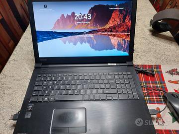 toshiba Satellite  Pro R50 B-109 8gb ram  -  i3