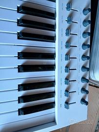 master keyboard  keylab