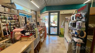 Quartu, Locale Commerciale