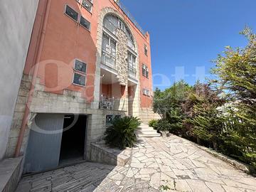 Stabile/Palazzo Canosa di Puglia