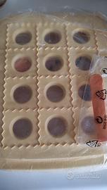 Raviolatore Tupperware, stampo per ravioli nuovo.