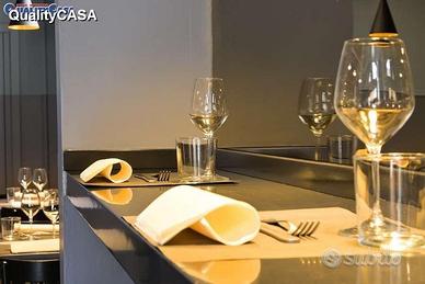 Attivita' di bar e ristorazione a jesi