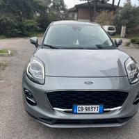 Ford puma titanium Hybrid 2020