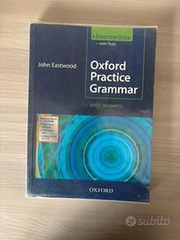 Libro inglese Oxford pratice grammar