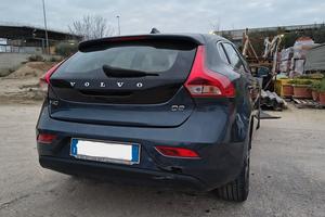 Volvo V40 D2 2.0 Diesel 120 CV – 5 porte