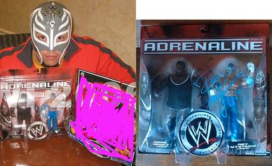 Rey Mysterio Action Figure Autografata.