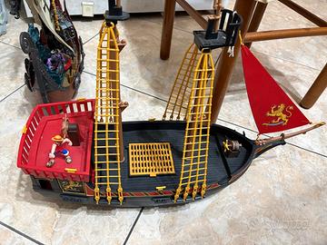 playmobil nave pirata,con personaggi e accessori