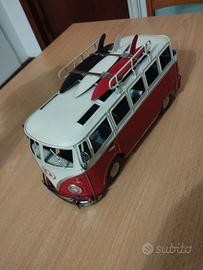 Modellino decorativo in metallo Vintage 