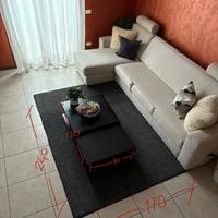 Tappeto grigio scuro