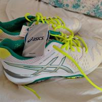 scarpe tennis nuove n. 41.5