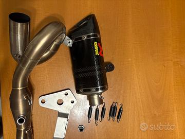 scarico akrapovic mt07