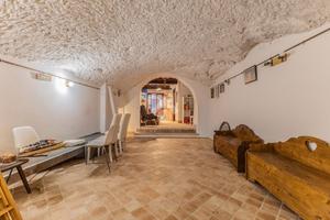 MAGAZZINO A BRACCIANO