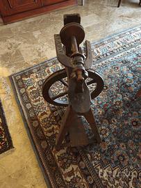 arcolaio antico in legno