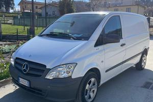 Mercedes Vito 113