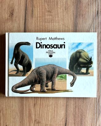 Libro “Dinosauri” - Rupert Matthews - 1991