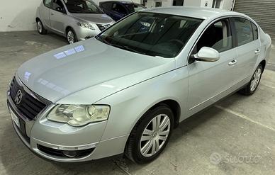 Volkswagen Passat 1.9 TDI 105CV - 2008