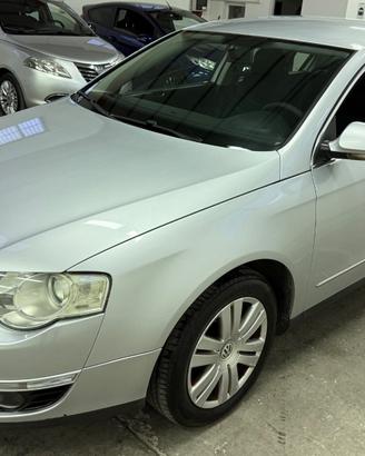 Volkswagen Passat 1.9 TDI 105CV - 2008