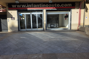 Locale commerciale pronto (300m+300m deposito)