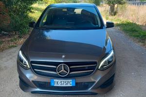 MERCEDES, Classe B