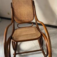 Sedia a dondolo vintage