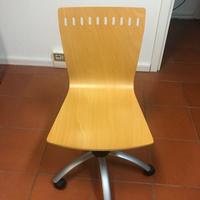 Sedia girevole in legno Calligaris