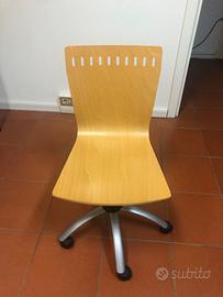 Sedia girevole in legno Calligaris