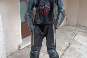tuta moto 