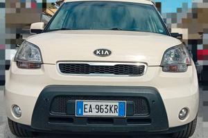 SUV Kia Soul 1.6 CRDi - 2010