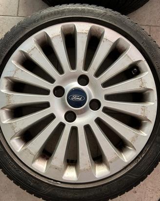 Cerchi in lega Ford Fiesta da 16