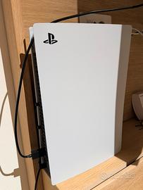 PlayStation 5 standard edition - aprile 2022
