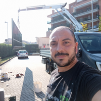 Muratore imbianchino idraulico pulizie