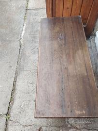 Tavolino in legno