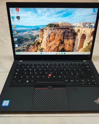 LENOVO THINKPAD T490 8GB SSD 256GB i5-8365U