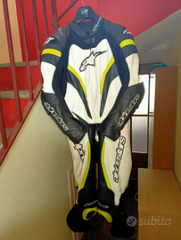 Tuta semi nuova tg52