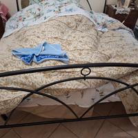 letto matrimoniale rete a doghe