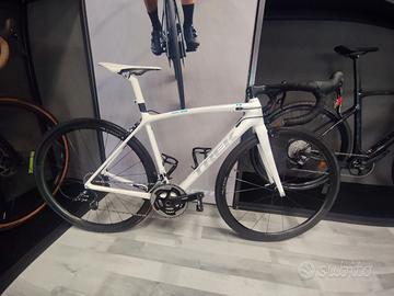 Bici Corsa Treck Emonda,  Red, Ruote Botranger
